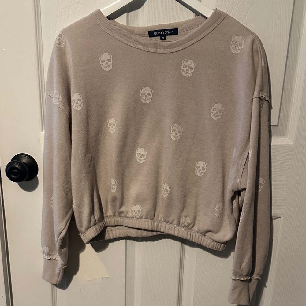 Ocean Drive Beige Skull Print Sweatshirt